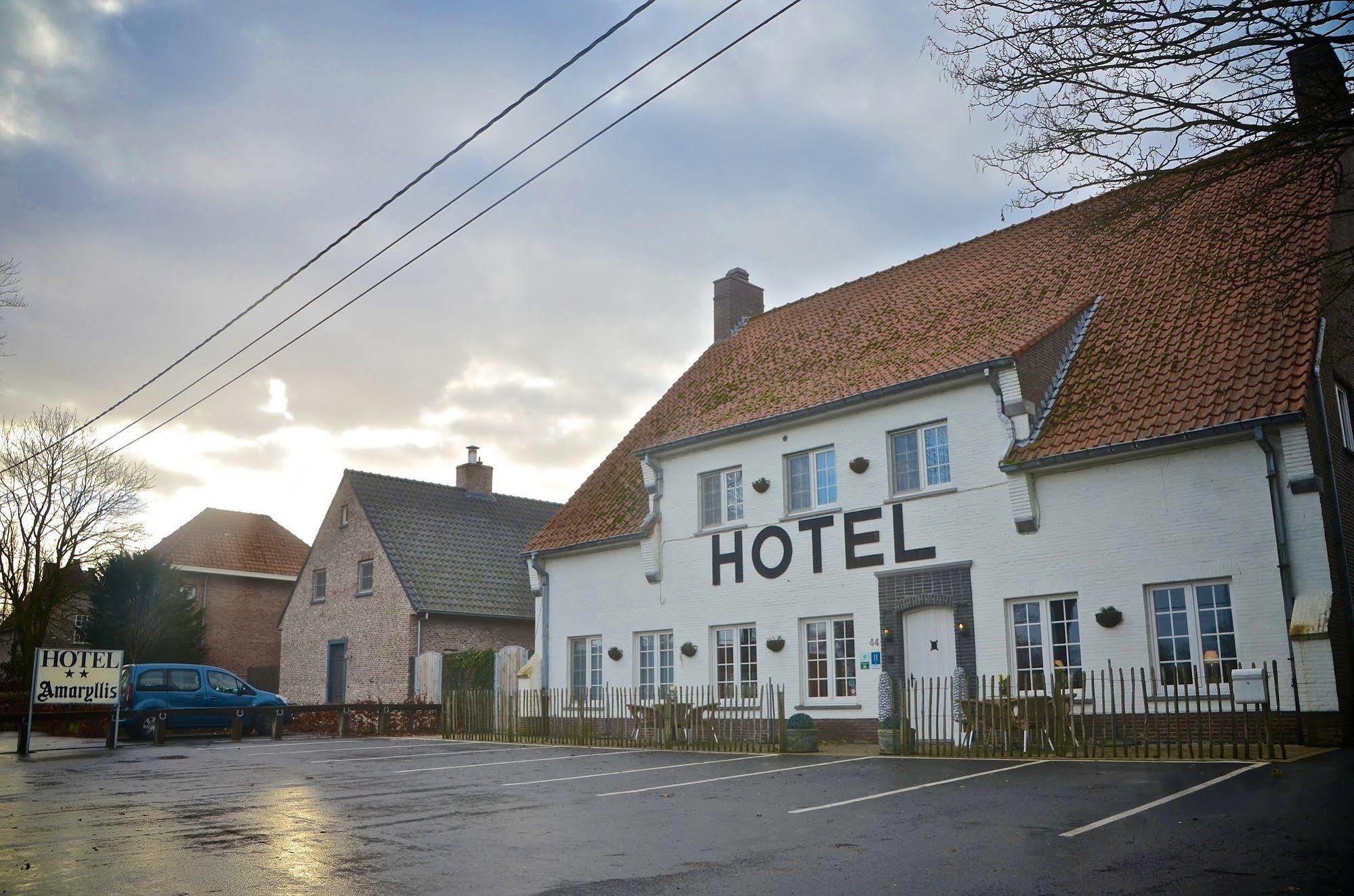 Hotel Amaryllis Maldegem Buitenkant foto